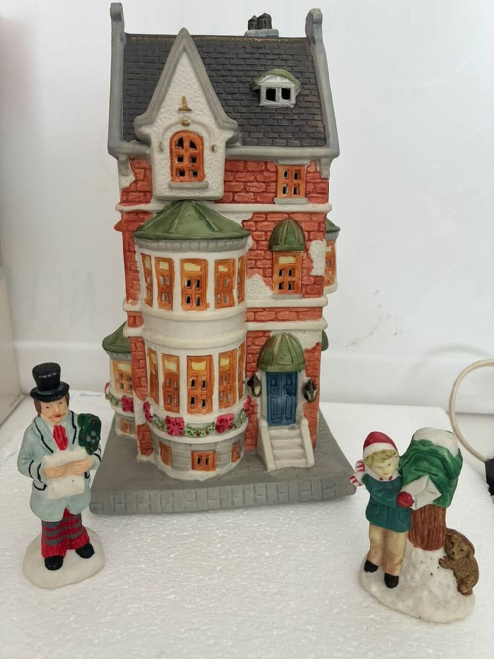Vintage 1992 Lemax Old World Village #25059 Lighted House Box Figures